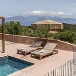 Terracotta Fiscardo Willa *